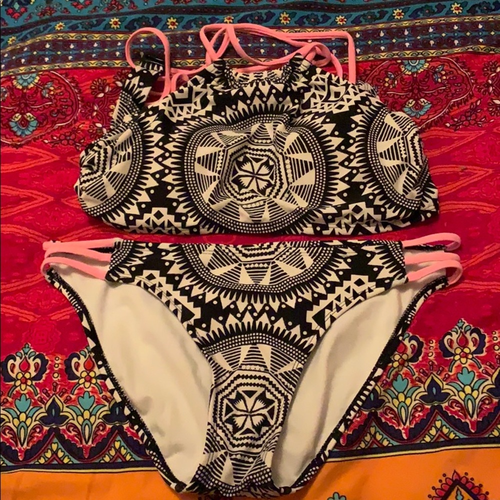 Bathing suit